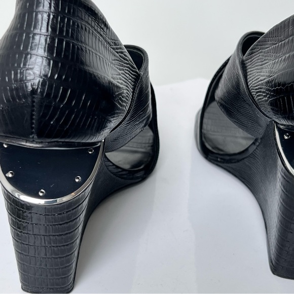 Alexander Wang Black cut out Wedge Heel - Picture 3 of 10